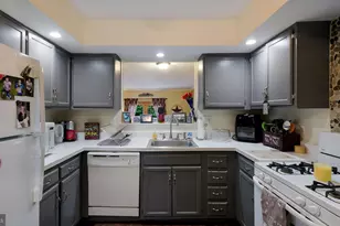 885 Andover Pl, Warminster, PA 18974 - Photo 3