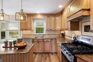 1588 Marie Cir, Warrington, PA 18976 - Photo 13