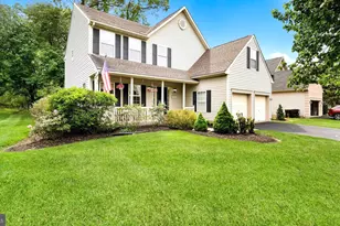 3405 Pin Oak Ln, Chalfont, PA 18914 - Photo 1