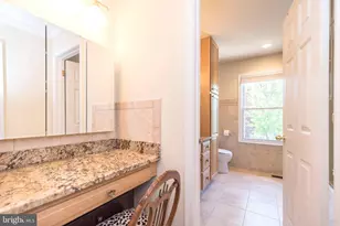 1607 Lakeview Cir, Yardley, PA 19067 - Photo 33