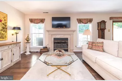 1607 Lakeview Circle, Yardley, PA 19067 - Photo 5
