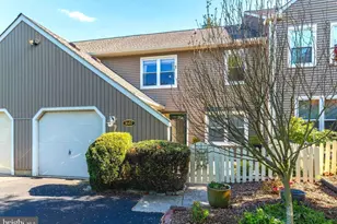 1607 Lakeview Cir, Yardley, PA 19067 - Photo 1