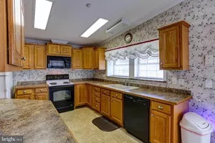 31 Pasture Ln, Chalfont, PA 18914 - Photo 15