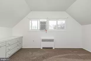 131 Hedge Rd, Levittown, PA 19056 - Photo 15