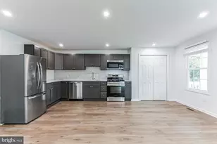 557 Durham Rd, Newtown, PA 18940 - Photo 9
