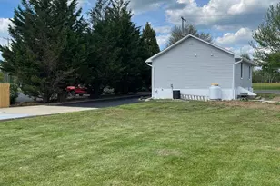 557 Durham Rd, Newtown, PA 18940 - Photo 21