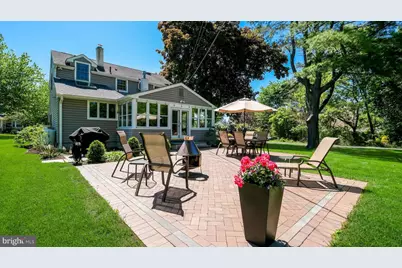 235 N Clinton Street, Doylestown, PA 18901 - Photo 3