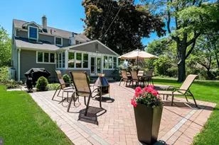 235 N Clinton St, Doylestown, PA 18901 - Photo 3