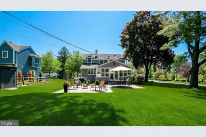 235 N Clinton Street, Doylestown, PA 18901 - Photo 43