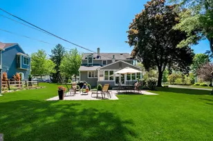 235 N Clinton St, Doylestown, PA 18901 - Photo 43