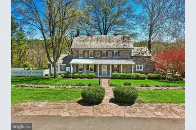 1720 Molasses Way, Quakertown, PA 18951 - Photo 3