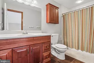642 Friar Dr, Yardley, PA 19067 - Photo 33