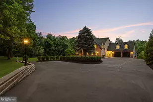 102 Pickwick Dr, Doylestown, PA 18901 - Photo 107