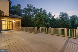 102 Pickwick Dr, Doylestown, PA 18901 - Photo 115