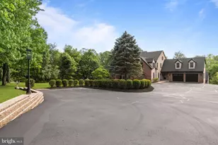102 Pickwick Dr, Doylestown, PA 18901 - Photo 85