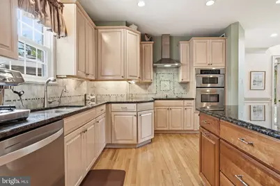 25 Alexanders Court, Newtown, PA 18940 - Photo 27