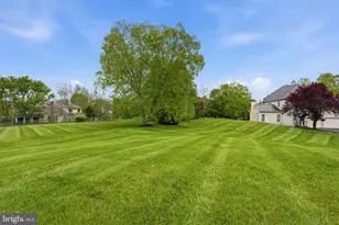 25 Alexanders Ct, Newtown, PA 18940 - Photo 17