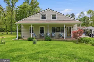 1696 Chestnut Ridge Rd, Upper Black Eddy, PA 18972 - Photo 3