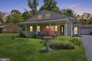 1696 Chestnut Ridge Rd, Upper Black Eddy, PA 18972 - Photo 1