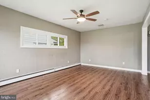 47 Thornyapple Ln, Levittown, PA 19054 - Photo 13