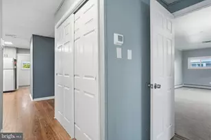 47 Thornyapple Ln, Levittown, PA 19054 - Photo 25