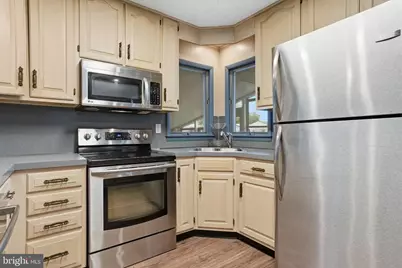 47 Thornyapple Lane, Levittown, PA 19054 - Photo 17