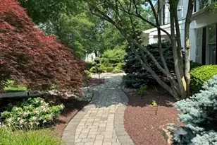 302 Mallard Ln, Langhorne, PA 19047 - Photo 17