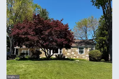 101 N Hilltop, Southampton, PA 18966 - Photo 1