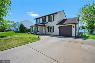 616 S Oxford Valley Rd, Fairless Hills, PA 19030 - Photo 1