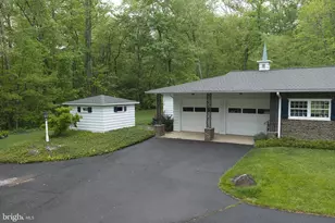 3363 Windy Bush Rd, New Hope, PA 18938 - Photo 39