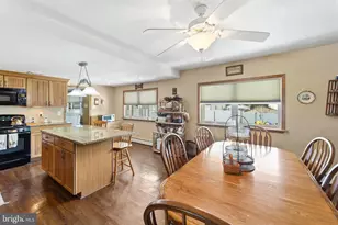 1522 Hampton Rd, Bensalem, PA 19020 - Photo 7
