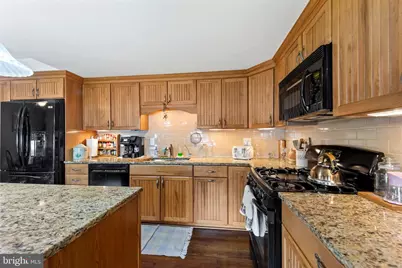 1522 Hampton Road, Bensalem, PA 19020 - Photo 9
