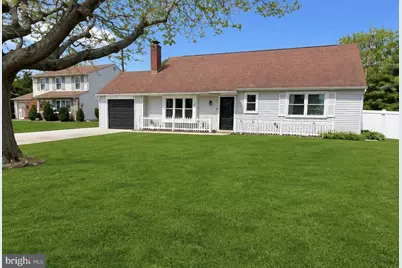 609 S Queen Anne Drive, Fairless Hills, PA 19030 - Photo 3