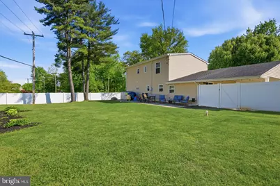 2 Pumpkin Hill Road, Levittown, PA 19056 - Photo 41