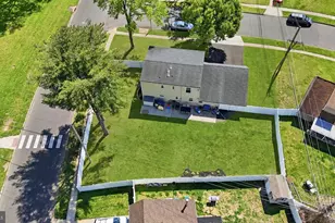 2 Pumpkin Hill Rd, Levittown, PA 19056 - Photo 47