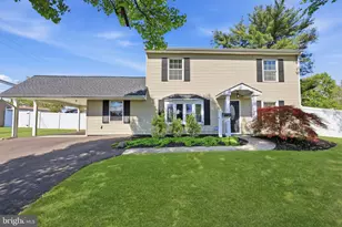 2 Pumpkin Hill Rd, Levittown, PA 19056 - Photo 3