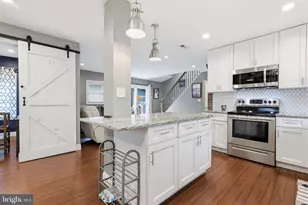 10 Inland Rd, Levittown, PA 19057 - Photo 11