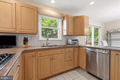830 Davisville Road, Warminster, PA 18974 - Photo 11