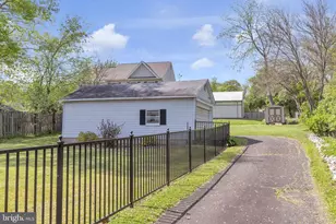 132 N 9th St, Perkasie, PA 18944 - Photo 27
