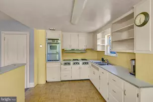 132 N 9th St, Perkasie, PA 18944 - Photo 13
