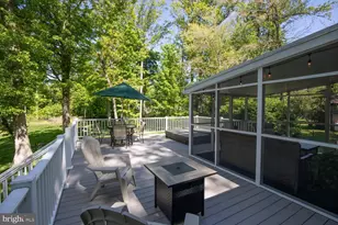 90 Buttonwood Ln, Doylestown, PA 18901 - Photo 47