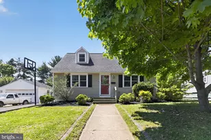 105 Althea Ave, Morrisville, PA 19067 - Photo 3