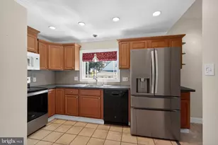 105 Althea Ave, Morrisville, PA 19067 - Photo 11