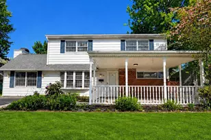 26 Village Ln, Levittown, PA 19054 - Photo 1