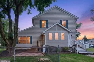 280 Olive St, Warminster, PA 18974 - Photo 1
