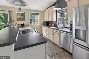 280 Olive St, Warminster, PA 18974 - Photo 21