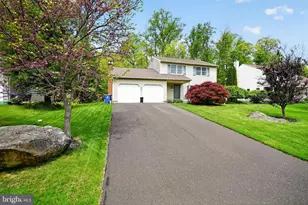 32 Ridge Run Rd, Sellersville, PA 18960 - Photo 1