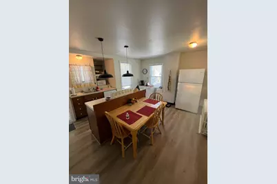 241 W Maple Avenue, Langhorne, PA 19047 - Photo 3