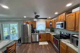 225 Park Ave, Bristol, PA 19007 - Photo 31