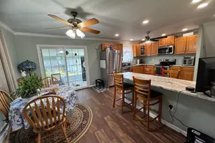 225 Park Ave, Bristol, PA 19007 - Photo 27
